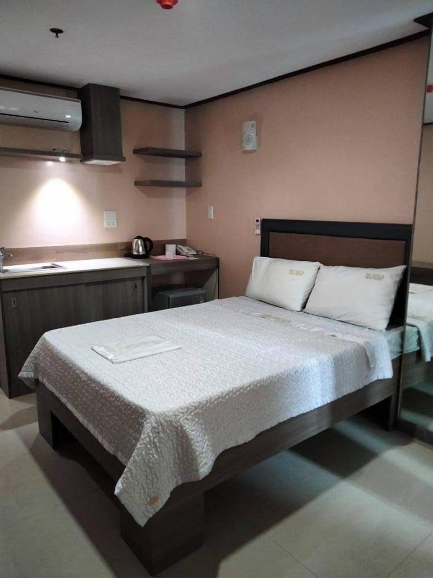 The Shila Philla Hotel Makati City Dış mekan fotoğraf