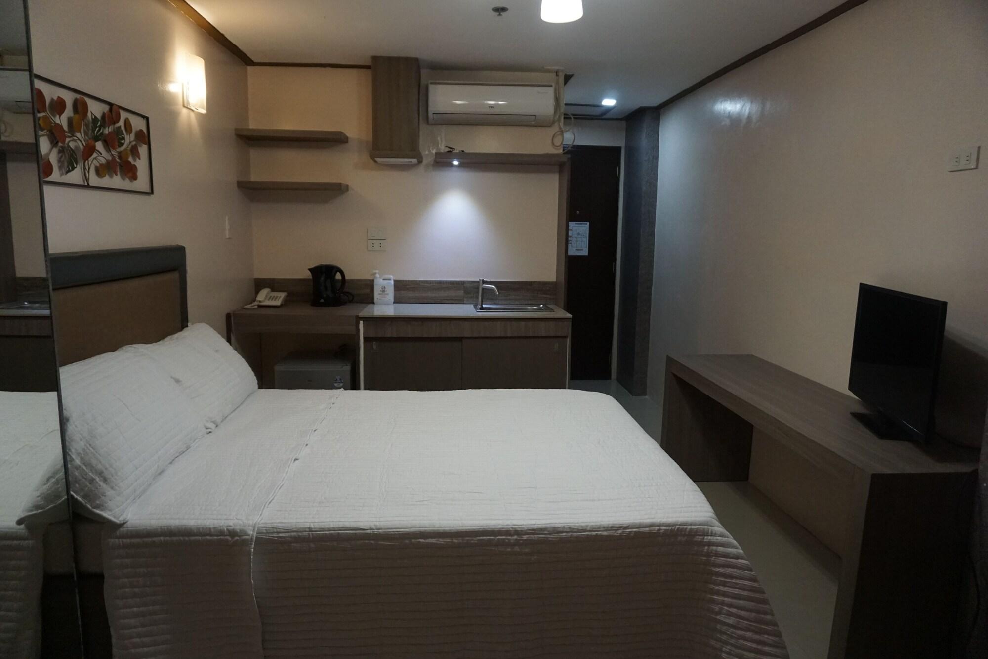 The Shila Philla Hotel Makati City Dış mekan fotoğraf