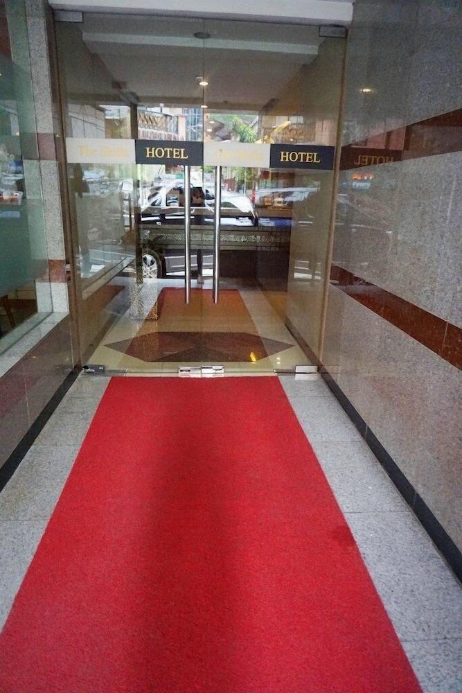 The Shila Philla Hotel Makati City Dış mekan fotoğraf