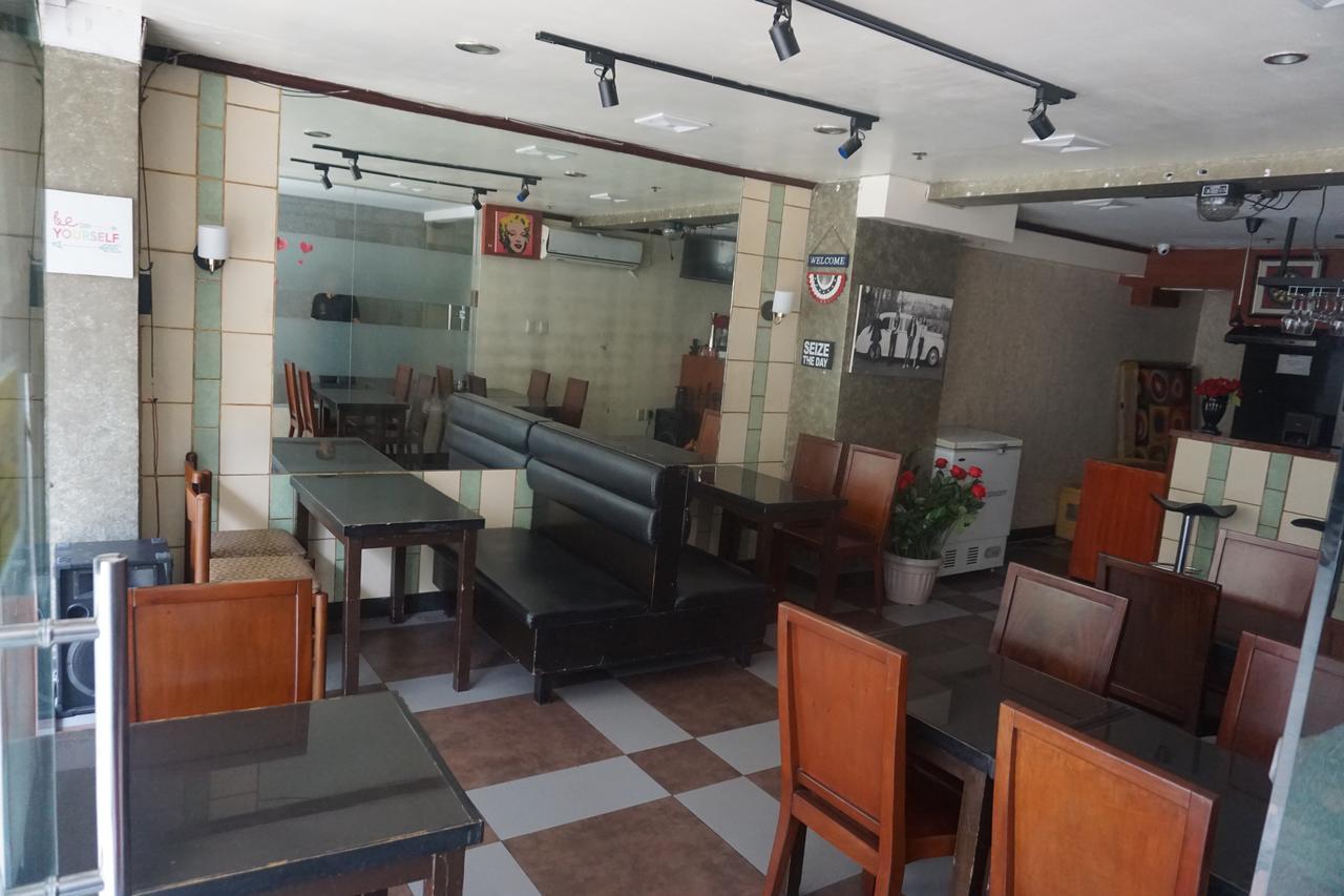 The Shila Philla Hotel Makati City Dış mekan fotoğraf